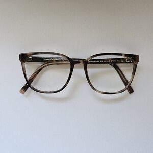 Stylish Tortoiseshell Glasses